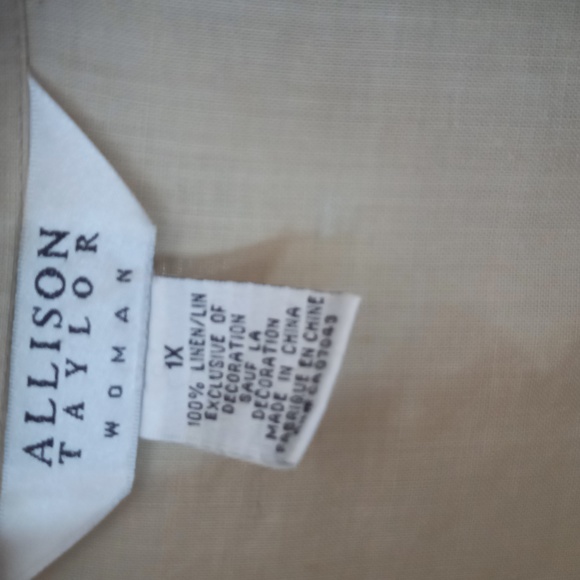 Allison Taylor linen blouse - Picture 2 of 8